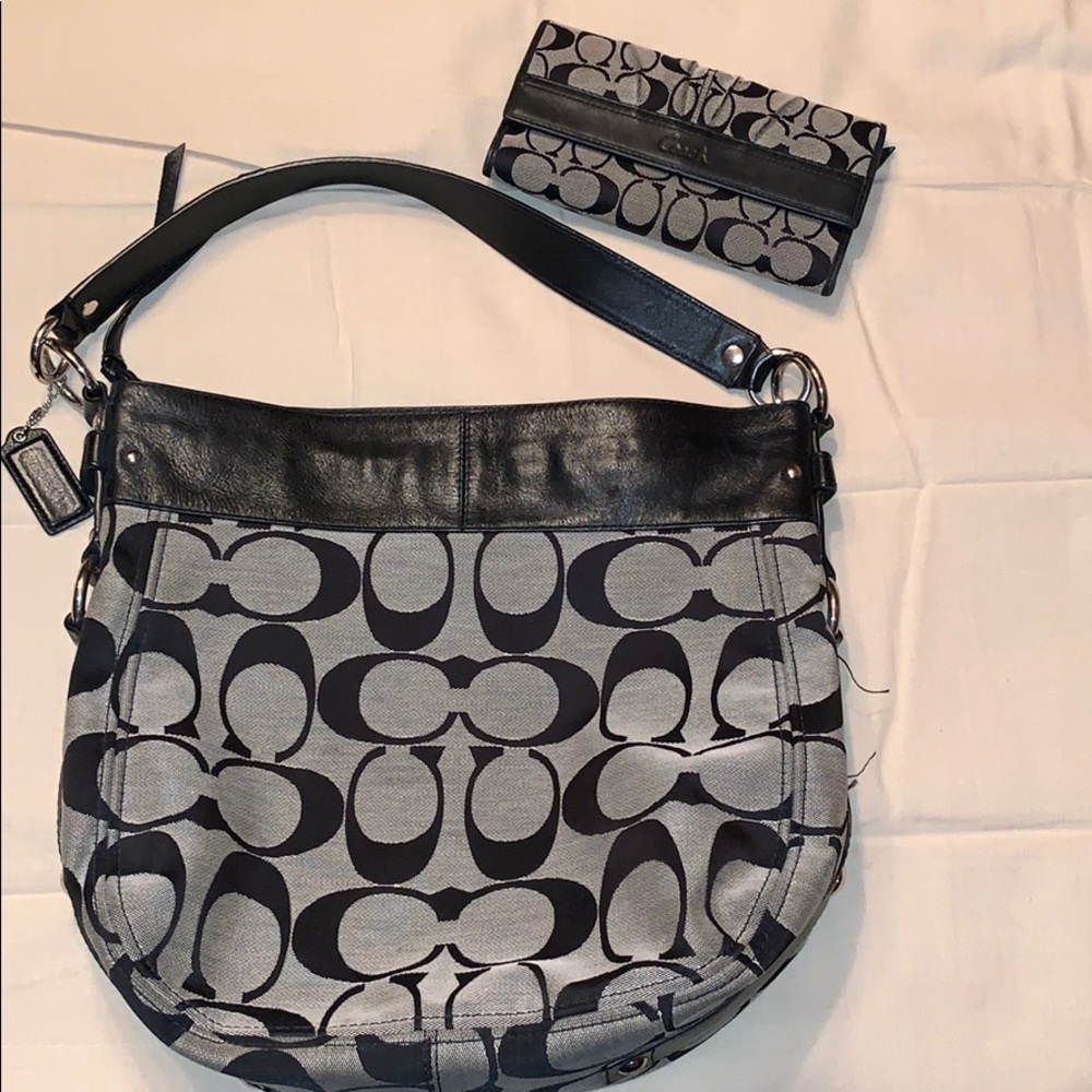 Coach Shoulder Bag